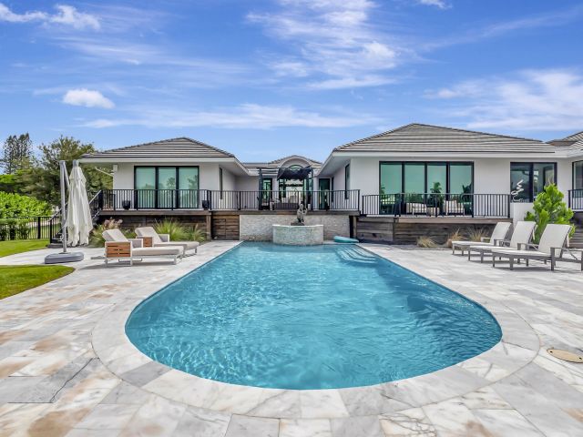 Продажа дома по адресу 3605 Oakview Court - фото 5754393