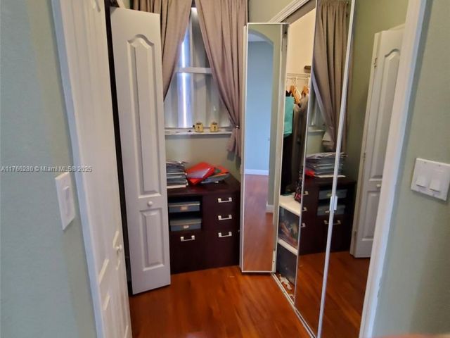 Продажа дома по адресу 11009 NW 80th Ln - фото 5713346