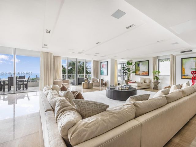 Продажа квартиры #U-0303 - фото 5711696