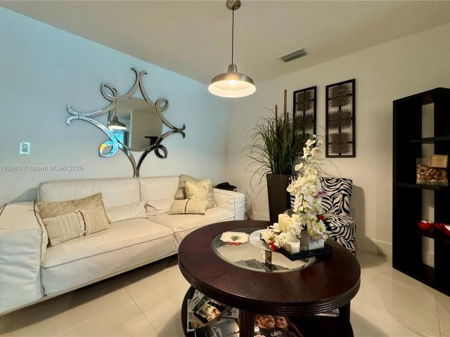 Продажа квартиры #149 - фото 5729130