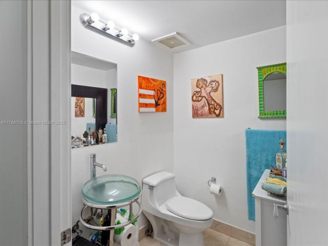 Продажа квартиры #1203 - фото 5737097