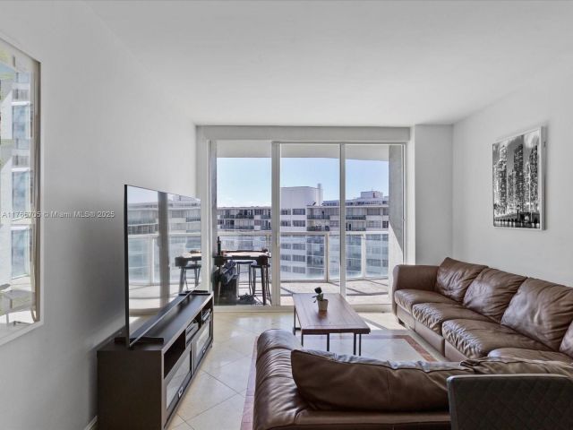 Продажа квартиры #1203 - фото 5737112