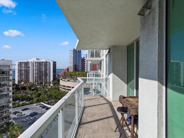 Продажа квартиры #1203 - фото 5737114