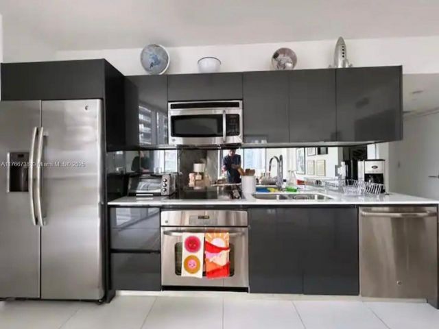 Продажа квартиры #1601 - фото 5721855