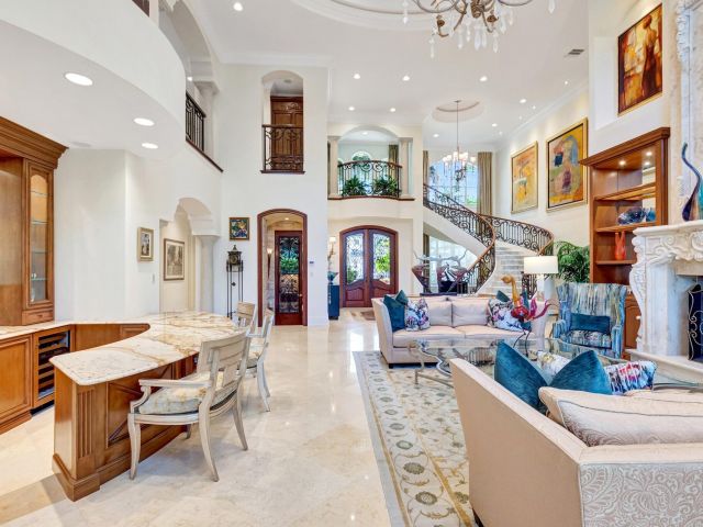 Продажа дома по адресу 8417 Del Prado Drive - фото 5755418