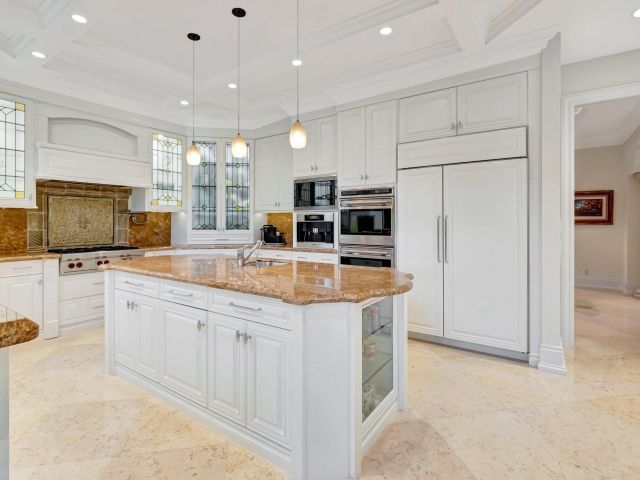 Продажа дома по адресу 8417 Del Prado Drive - фото 6544884