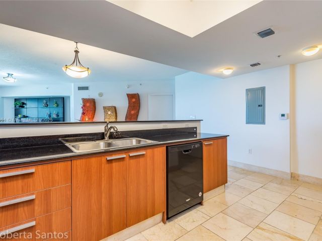 Квартира в аренду номер1510 - фото 5718514