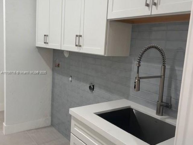 Продажа дома по адресу 24480 SW 209th Pl - фото 5717813