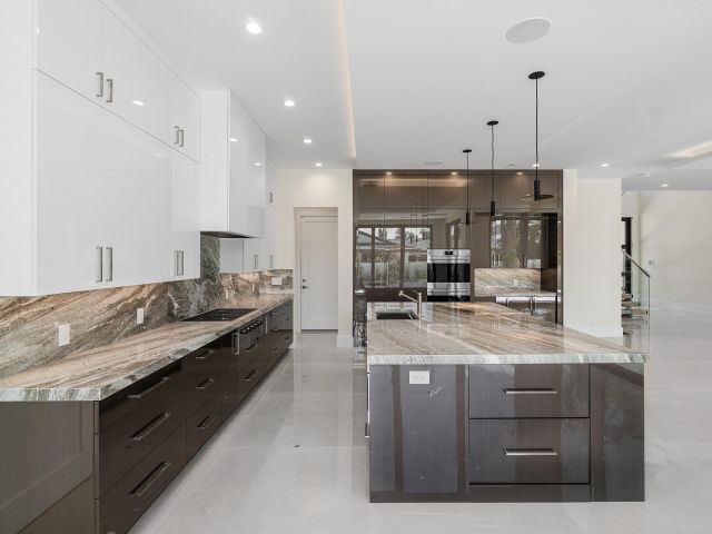 Продажа дома по адресу 368 Churchill Road - фото 6808723