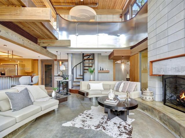 Продажа дома по адресу 2410 SW 29th Way - фото 6096830