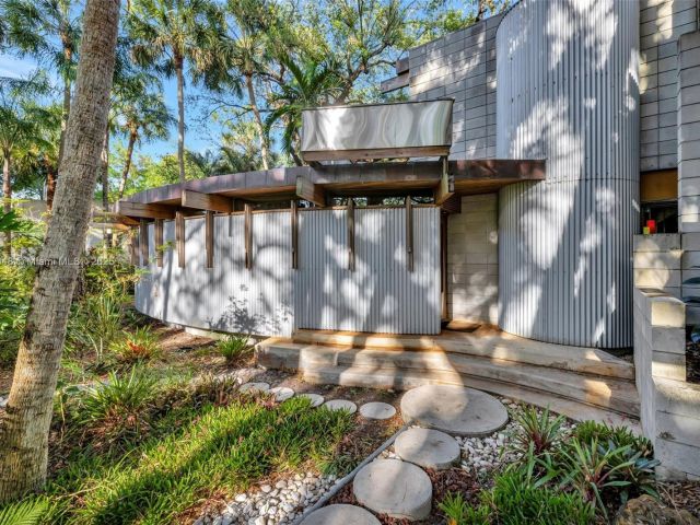 Продажа дома по адресу 2410 SW 29th Way - фото 6096837