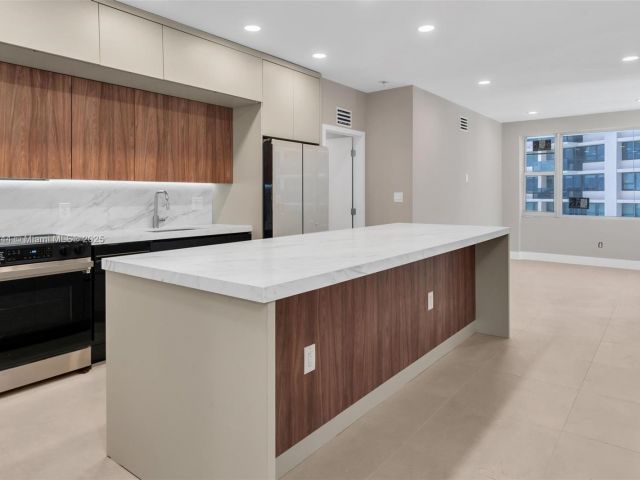 Продажа квартиры #9B - фото 5827526