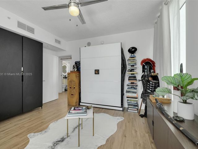 Продажа квартиры #1207 - фото 5840087