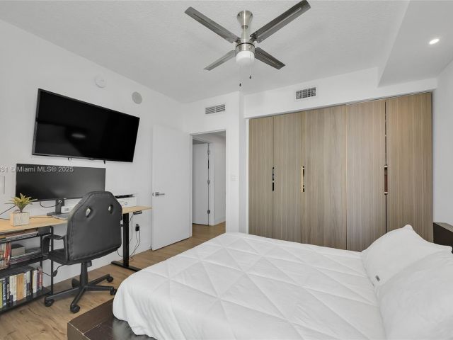 Продажа квартиры #1207 - фото 5840089