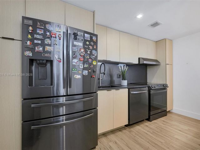 Продажа квартиры #1207 - фото 5840095