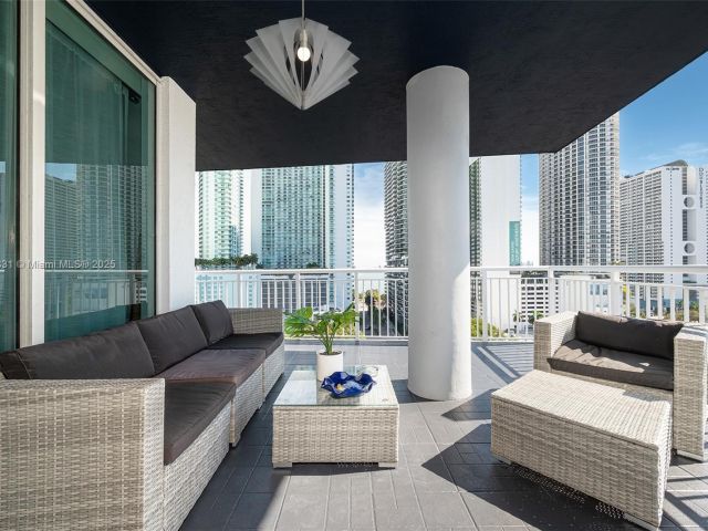 Продажа квартиры #1207 - фото 5840106