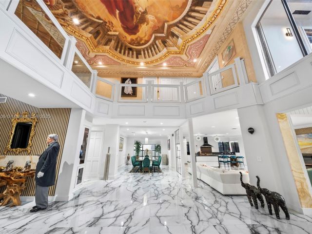 Продажа дома по адресу 3400 NE 164th St - фото 5721765