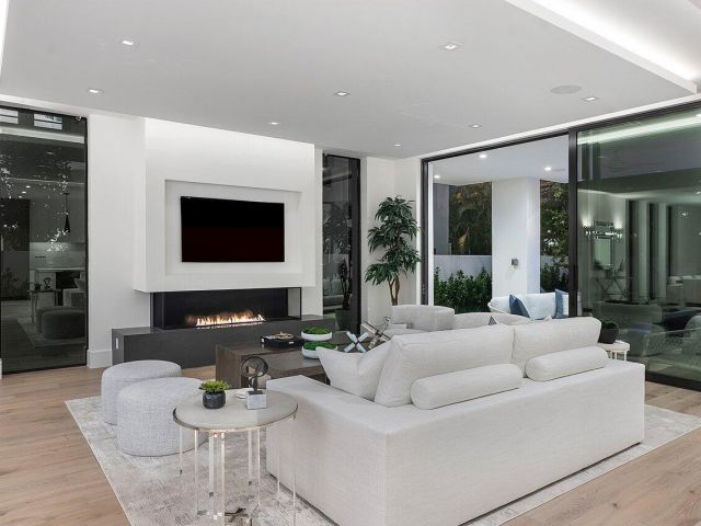 Продажа дома по адресу 508 NE 7th Avenue - фото 6149065