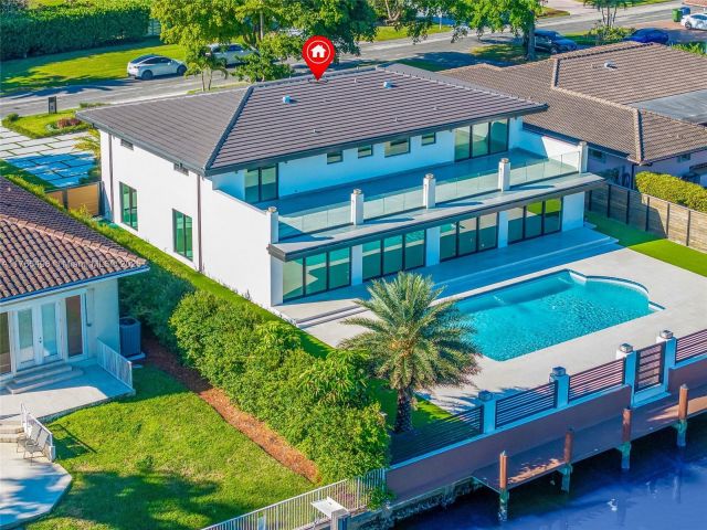 Продажа дома по адресу 406 Holiday Dr - фото 5735995