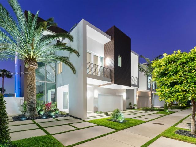 Продажа дома по адресу 10561 NW 67th Ter - фото 5724098