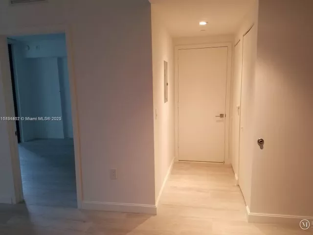 Продажа квартиры #1107 - фото 5847857