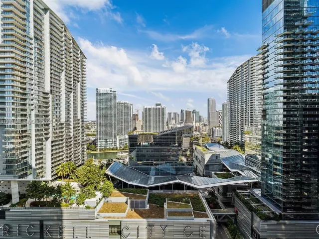 Продажа квартиры #1107 - фото 5727174