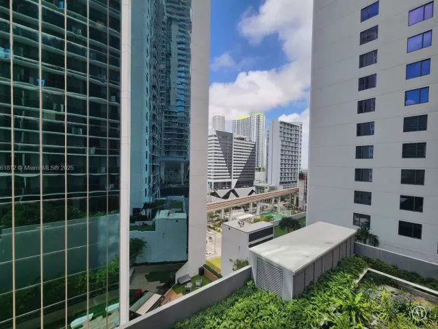 Продажа квартиры #1107 - фото 5847847