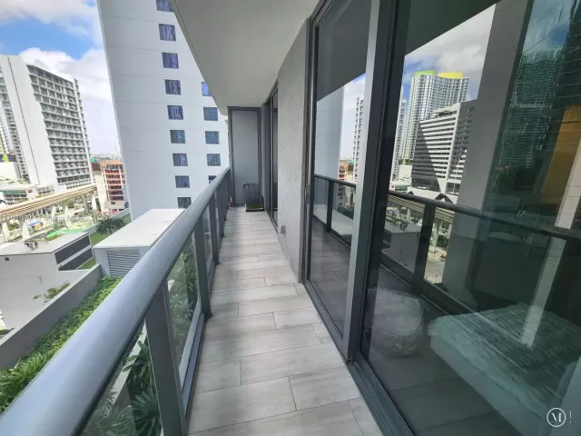 Продажа квартиры #1107 - фото 5847846