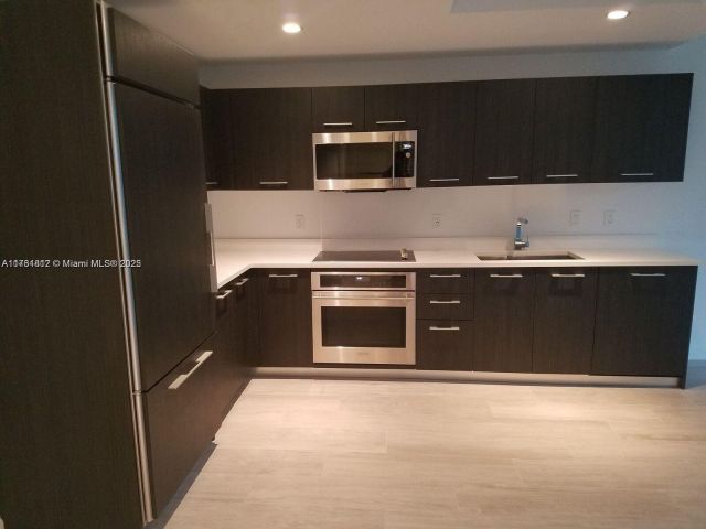 Продажа квартиры #1107 - фото 5847858