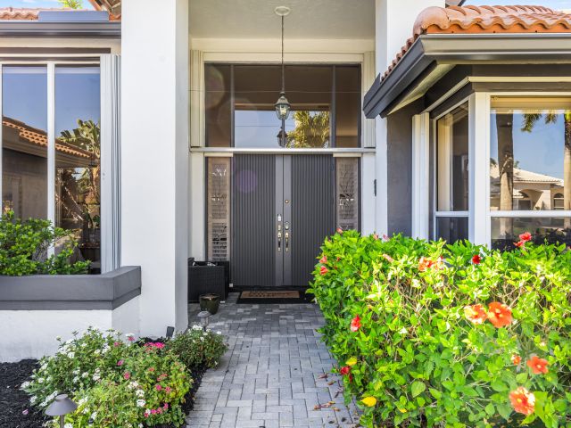 Продажа дома по адресу 17713 Charnwood Drive - фото 5820858