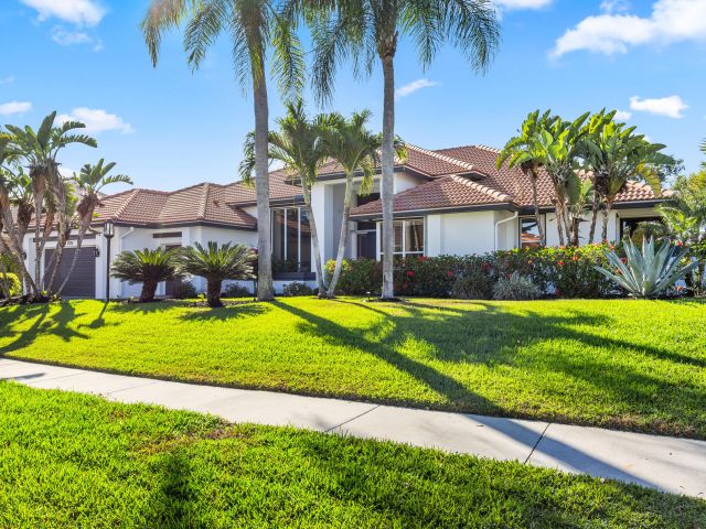 Продажа дома по адресу 17713 Charnwood Drive - фото 5820861