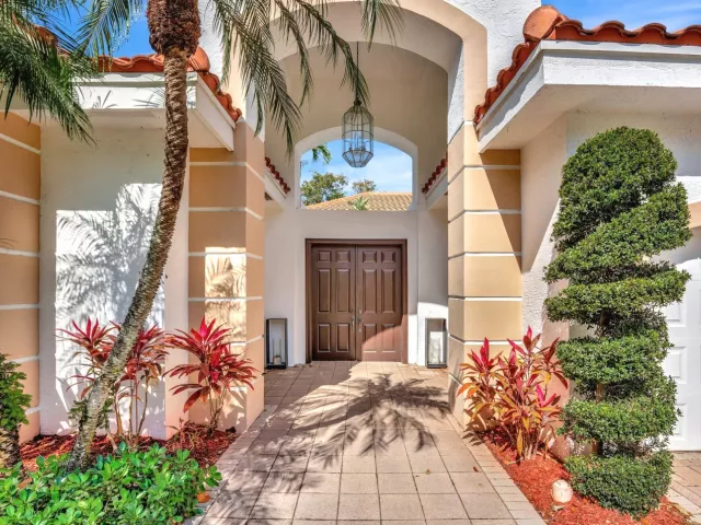 Продажа дома по адресу 6131 NW 30th Avenue - фото 9023982