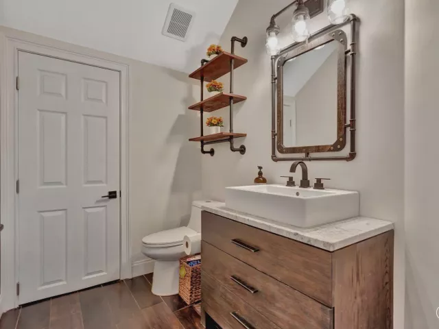 Продажа дома по адресу 6131 NW 30th Avenue - фото 9024022