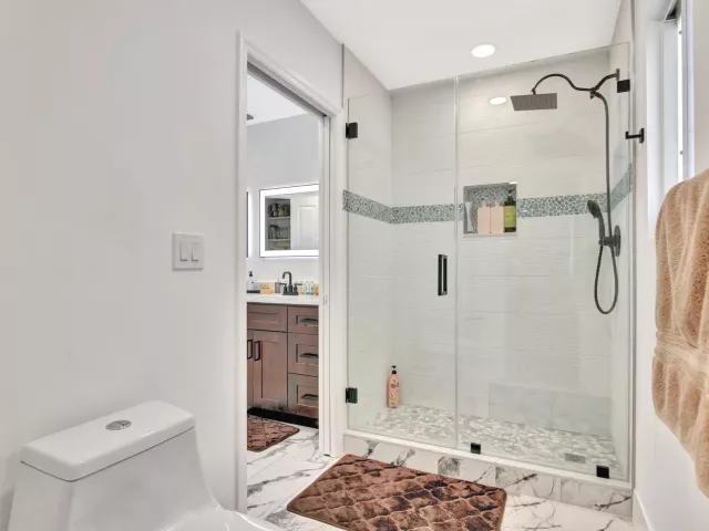 Продажа дома по адресу 6131 NW 30th Avenue - фото 9024051