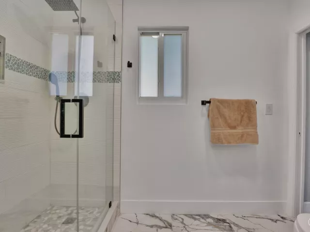 Продажа дома по адресу 6131 NW 30th Avenue - фото 9024052