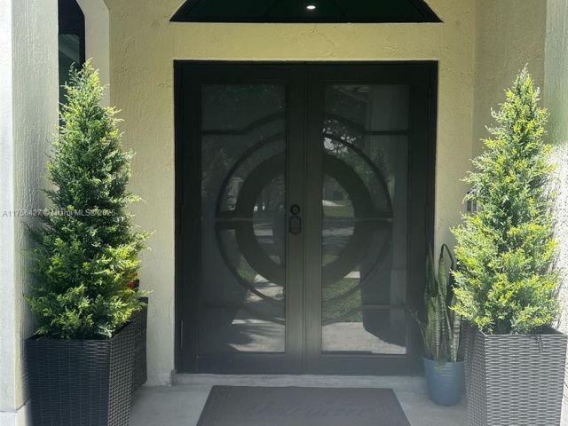 Продажа дома по адресу 2908 Augusta Dr - фото 5729537