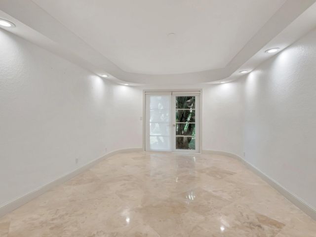 Продажа дома по адресу 930 N Parkside Circle N - фото 5822589