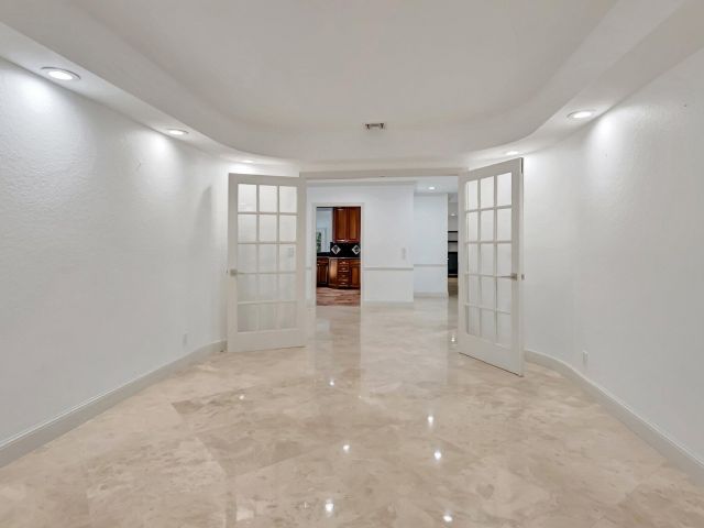 Продажа дома по адресу 930 N Parkside Circle N - фото 5822590