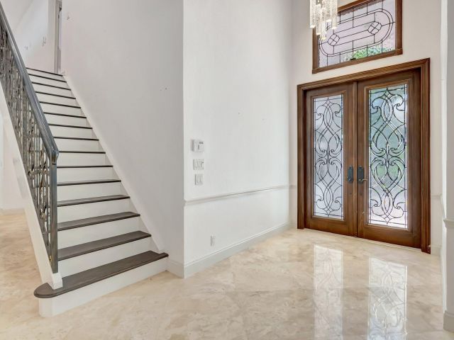 Продажа дома по адресу 930 N Parkside Circle N - фото 5822598