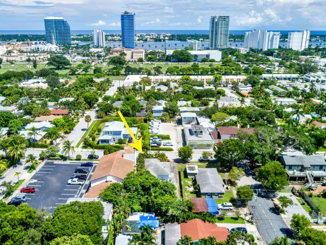 Продажа дома по адресу 1311 Georgia Avenue - фото 5748331