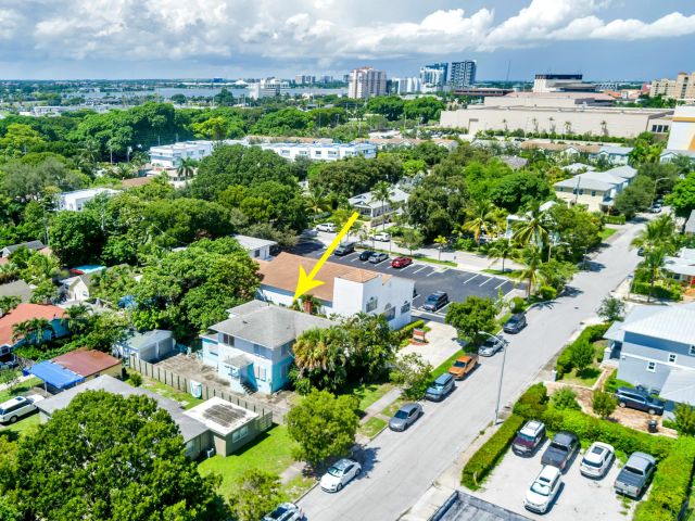 Продажа дома по адресу 1311 Georgia Avenue - фото 5748339