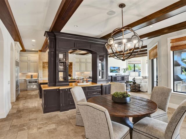 Продажа дома по адресу 35 Compass Isle - фото 5766074