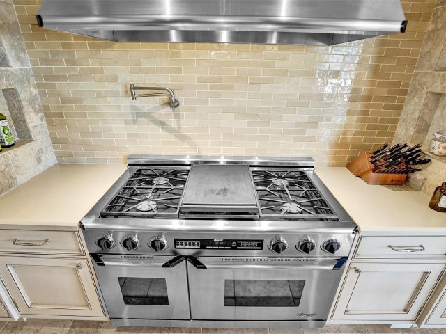 Продажа дома по адресу 35 Compass Isle - фото 5766078