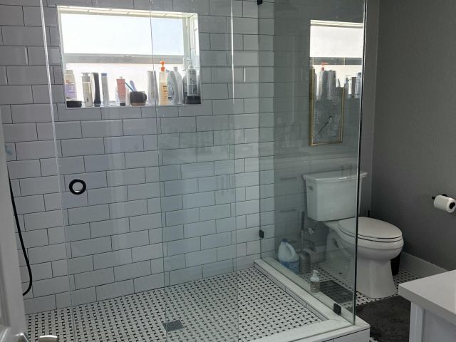 Дом в аренду по адресу 615 SW 9 Street - фото 5760305