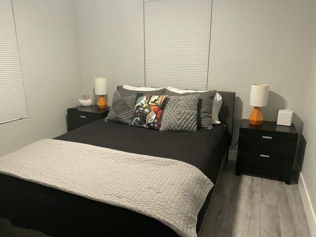 Дом в аренду по адресу 615 SW 9 Street - фото 5760312