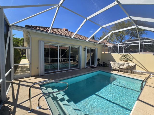 Продажа дома по адресу 4785 Blossom Drive Drive - фото 5754405