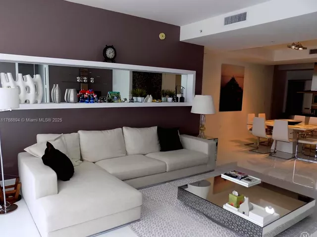 Квартира в аренду номер3906 - фото 7110344