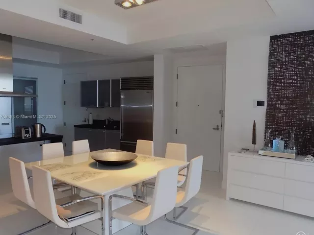 Квартира в аренду номер3906 - фото 7110352