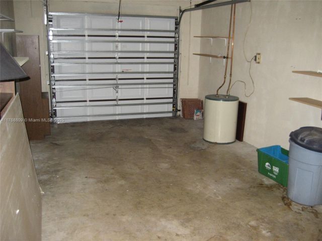 Дом в аренду по адресу 8589 SW 115 PL - фото 5741153