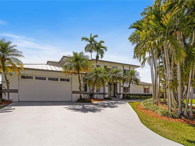 Продажа дома по адресу 9880 SW 148th Ter - фото 5777023